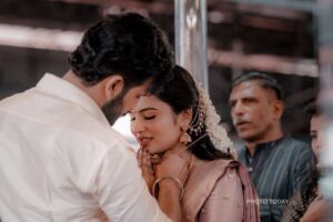 Shreegopika Chandran Instagram - Arranged marriage to pyaar prema kadhal for lifelong🧿♥️
7•10•2024

📸 @phototodayofficial 

Mua @varsha__viswam 
Styling @rubyrubyjewel @sangeetha.sivan.official @saritha.balakrishnan @manju_satheesh_ @itsbindukrishna