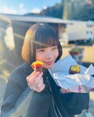 Shuri Instagram - 2024年もありがとうございました🙇‍♀️
たくさん皆様にお会いできてとても
幸せな一年でした。

来年も、
ひとつひとつ、
頑張りますので
どうぞよろしく
お願いいたします🐍🙇‍♀️