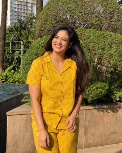 Actress Shweta Tiwari HD Photos and Wallpapers March 2025