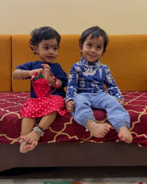 Shwetha Bandekar Instagram - KS Twins wishing u a merry Christmas 🎅