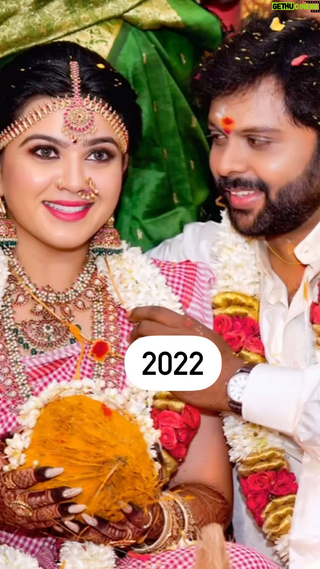 Shwetha Bandekar - 29.2K Likes - One kiss changed my life 😉
Celebrating our first anniversary with Kridhan Krishna and Sarvashri 🥰🥰🥰
Happy 1st year Anniversary My Love @malmaruga
#shwethabandekar #sb #malandswapna #malmaruga #kridhankrishna #sarvashri #kstwins #anniversary #celebration #happyfamily #happyus #love #happiness #positivevibes #twinmom #twindad #twinboyandgirl #completefamily #instagood #instafashion #reelsinstagram #reelitfeelit #reels