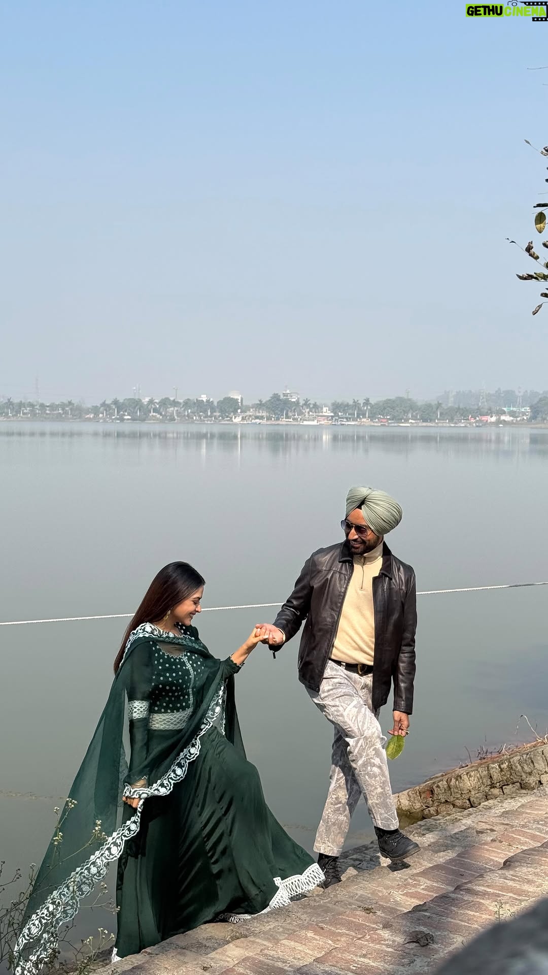 Simi Chahal - 22K Likes - 𝐇𝐨𝐬𝐡𝐢𝐚𝐫 𝐒𝐢𝐧𝐠𝐡 {𝓐𝓹𝓷𝓪 𝓐𝓻𝓪𝓼𝓽𝓾} in Cinemas near you🎦
Dear 𝓓𝓲𝓵𝓵𝓲♥️See You Tomorrow on 𝐕𝐚𝐥𝐞𝐧𝐭𝐢𝐧𝐞𝐬 𝐃𝐚𝐲 {𝟏𝟒𝐭𝐡 𝐅𝐞𝐛.} at 𝐈.𝐆. 𝐒𝐭𝐚𝐝𝐢𝐮𝐦🏟️𝐃𝐄𝐋𝐇𝐈🎟️ @bookmyshowin #satindersartaaj #valentinesday #14thfeb #sartaajlive #delhi