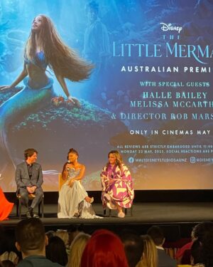 Sisi Stringer Instagram - @disneylittlemermaid magic with the besties 

thanks to @_aje_ & @stephaniedelll