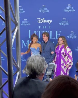 Sisi Stringer Instagram - @disneylittlemermaid magic with the besties 

thanks to @_aje_ & @stephaniedelll