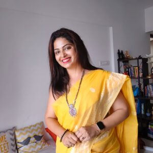 Smita Shewale Instagram - आमच्या घरचा बाप्पा 🙏🙏🙏
#गाणं #ganpatifestival #graceful #gratitudeattitude #motivation #happiness