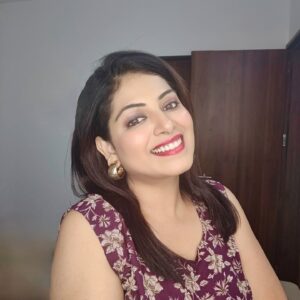 Smita Shewale Instagram - Shaping dreams into frames 🎞️🤸🧗🕵️💃
#healthylifestyle #Happy #smitashewaleyoutubechannel #smitashewale #gratitudeattitude #graceful #trendingnow #healthylifestyle #happiness