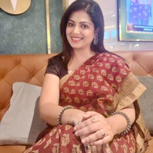 Smita Shewale Instagram - Today look 🎇 
#happiness #smitashewale #sareedraping #sareelover #gratitudeattitude #Happy #smitashewale