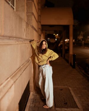 Sneha Jain Instagram - I don’t trust words; I trust Vibes😎
.
.
inframe: @iam_snehajain ✨❤️
.
#actorlife #celebrityphotography #actorportrait #talentandcreativity #snehajain #actorheadshots #lowlightphotography #nightlifephotography #portraitsmuditchoraria