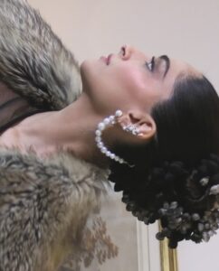 Actress Sonam Kapoor HD Photos and Wallpapers February 2025