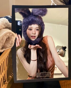 Song Jia Instagram - 꺙!!! 나도 드디어 20장🐰💕💖