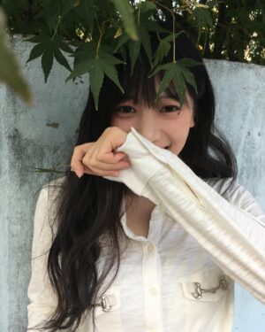 Song Su-i Instagram - 가을이라구요 ~ 𐔌՞⁔⸝⸝ɞ̴̶̷ ̫ ᴗ̤⸝⸝⁔՞𐦯ᯤ♡