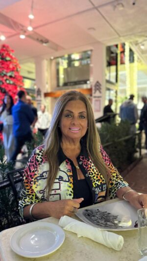 Sonia Fried Instagram - Un resumen de este tan anhelado viaje con mis hijos y nietos. Lo mejor que puedo pedir para este año en mi cumpleaños!!