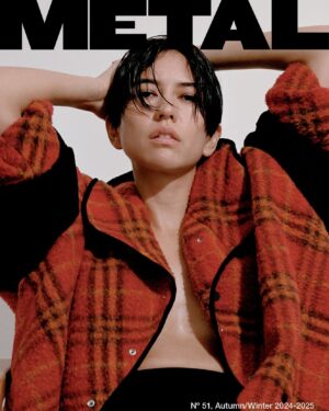 Sonoya Mizuno Instagram - Metal @metal_magazine 🐈‍⬛
Interview @phemdem
Photos @nickthompsonstudio 
Styling @monicazaframata 
Hair @danielmartin81 
Makeup @joeyjoeychoy