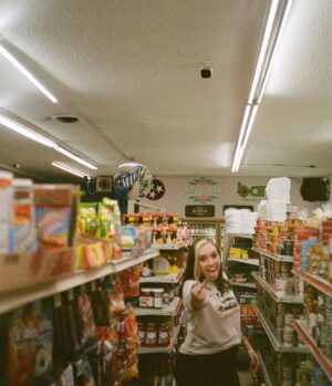 Sophia Regina Allison Instagram - 2024 has been crazy thank you so much to everyone who listened to Evergreen and everyone who came out to shows 🥰 here’s some pics and a little list of some new music I loved this year. see you all in 2025 💗💗💗