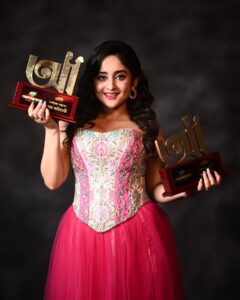 Actress Soumitrisha Kundu HD Photos and Wallpapers January 2025