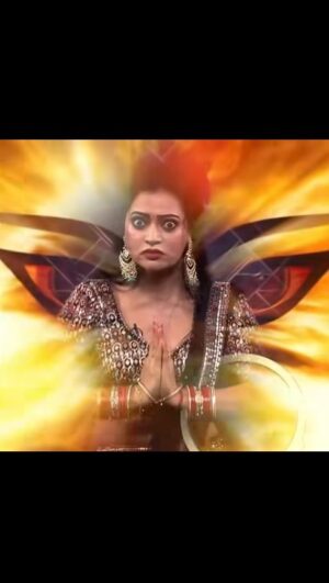 Sowmya Raoh Instagram - Thnq so much for the wonderful support for my small efforts.. never expect this.. always hav gratitude on this.. thnq so much to @etvtelugu2708 and @mallemala_entertainers 

 And @bullet_basker  special thnx to u ..

Credit ETVTelugu
#etv #etvtelugu #mallemala #telugu #sridevidramacompany #kitturranichennamma #kannada #sowmyarao