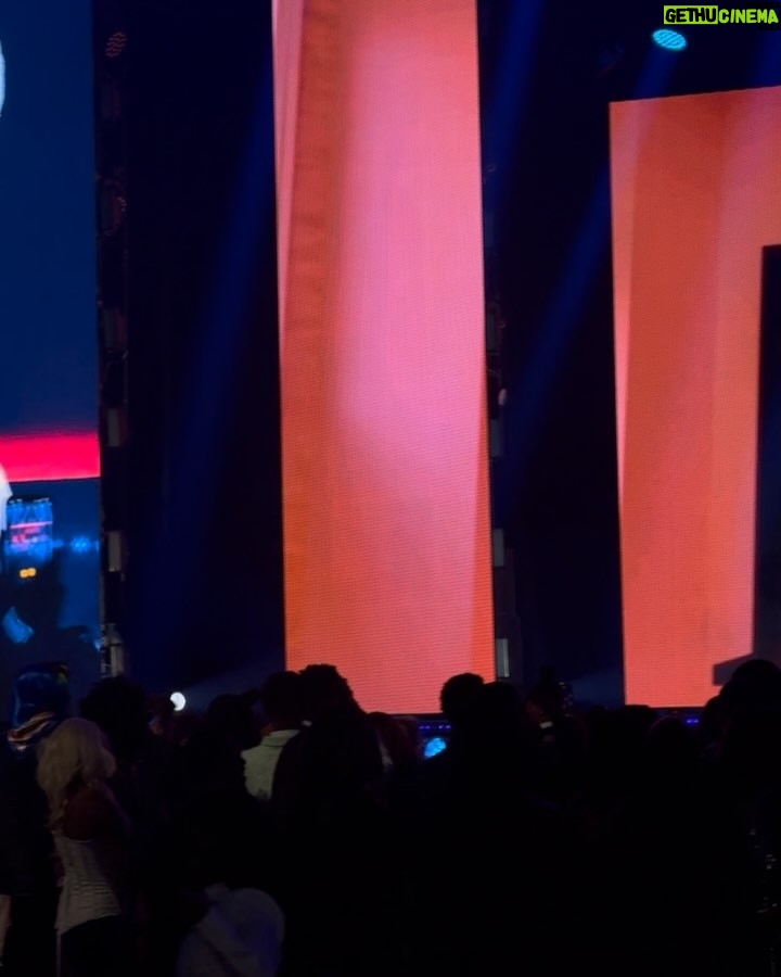 Spice - 62.4K Likes - @puma.uk pulled up with a truck of sneakers for my dancers and I to perform @moboawards ………… Enjoy this slide with clips of my performance #HellNo & #SoMiLikeIt one old classic and one New song , which slide is your favorite ?………. Big up my entire team @halo73official @tiannahsplacempire @segun_wealth @glowbyaba @skjcontent @1portiaclarke @smila1take @caviarstudiosltd @rage_ghr