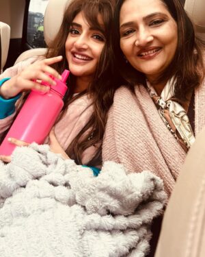 Sreeleela Instagram - Dedicating every line of this song for you 
This was your ring tone for the longest time when I used to run to the landline and call you when you were working in the hospital…..
Now
Right from shoots to exams to panic attacks to every microscopic emotion I feel……..
You feel with me.🧿
Love you ma ✨
HAPPY HAPPY BIRTHDAY 
Blessed to be a piece of you ❤️