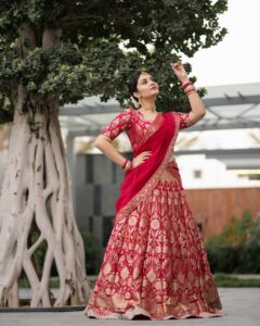 Actress Sreemukhi HD Photos and Wallpapers February 2025