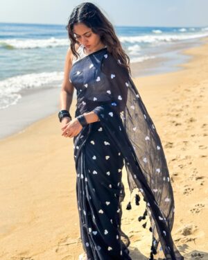 Sreethu Krishnan Instagram - One step closer 🌝✨… 

Wearing @kaithari_studio 
#sreethukrishnan