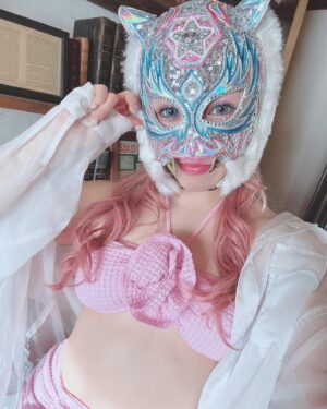 Starlight Kid Instagram - RINGPLUSオフショット💖

#SLK
#スターライトキッド
#NEOGENESIS
#スターダム
#STARDOM
#女子プロレス
#ホワイトタイガー
#RINGPLUS
#週プロ