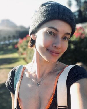 Stephanie Corneliussen Instagram - November 🍁🦔✨