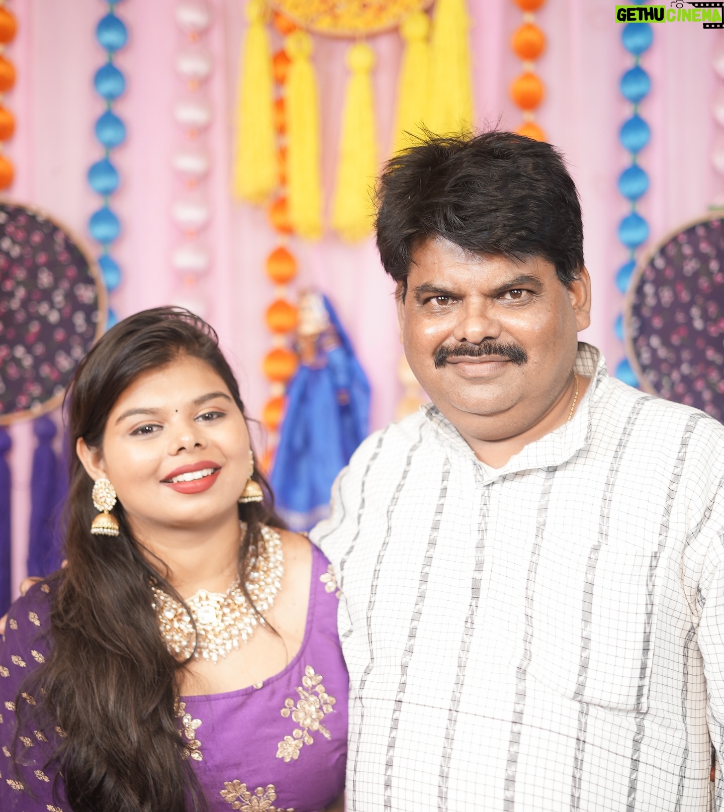 Subhalaxmi Parida - 40.7K Likes - It’s been a while, coz I lost the bestest dad in the planet to colorectal cancer.
I am just grateful that his final moments were peaceful ✨
The past six months has been a tough ride for all of us, but if there is one thing that my dad taught us, it is to spread laughter and sunshine to his loved ones even till his final days ✨
He always wanted to see everyone around him smiling and happy and that is the torch I hope to bear for the rest of my life. ❤️
Love you dad ❤️
Lalluprasad Parida
Dec 9,1965 - Aug 31,2024.