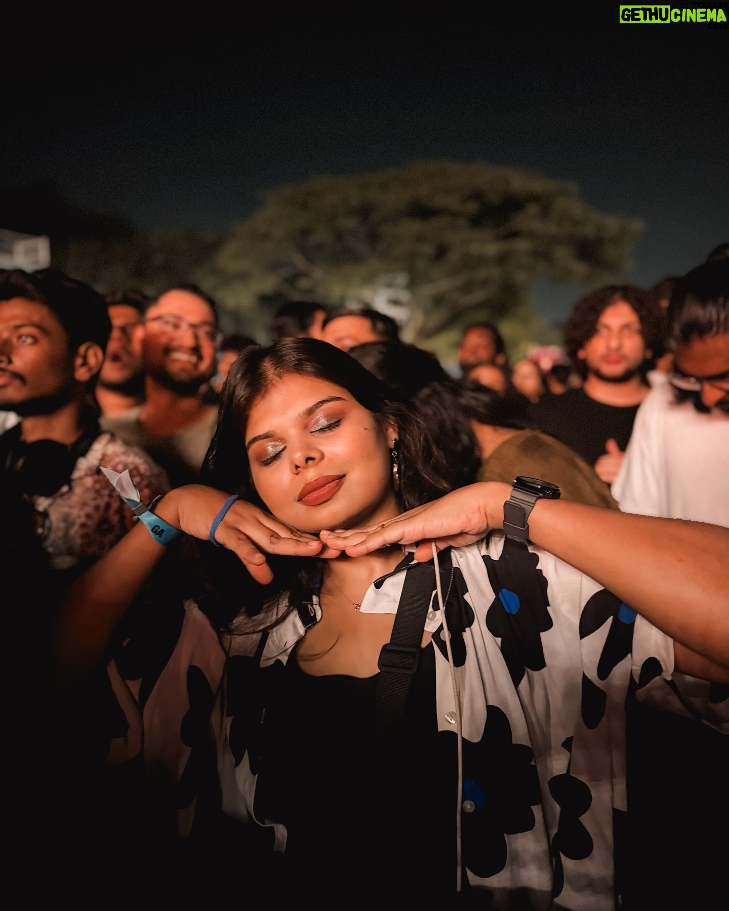 Subhalaxmi Parida - 15.5K Likes - Steps out one day, clicks a million memories 💁🏻♀️
#edsheeran