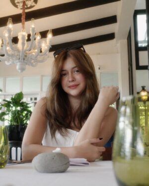 Sue Ramirez Instagram - 🍽️✨