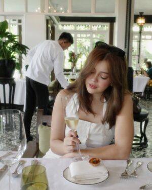 Sue Ramirez Instagram - 🍽️✨