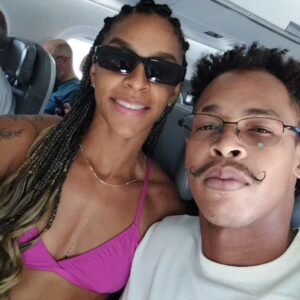 Sul Rosa Instagram - Obrigado Deus por mais essa experiência 
Amei essa viagem maravilhosa já tô com saudade do Amazonas 
Cidade de Manaus e top