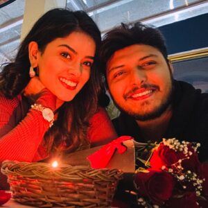 Suman Pattnaik Instagram - Ok so I don’t know what to write actually 🤣 I just wanted to freeze that moment right there 🥲 our 1st ever proper Candle Night Date 🙈🤗 that to on such a special day I mean on Valentine’s Day ❤️ I hope you liked it baba 🥲 I love you so much and just wanna celebrate everyday with you for the rest of my life😍 plz be my valentine forever 🌹 yehhhh I’m so so so happy 🙈🤗
