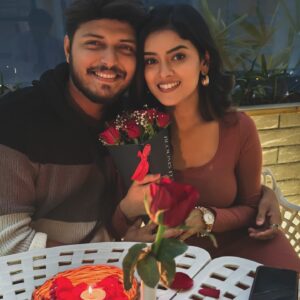 Suman Pattnaik Instagram - Ok so I don’t know what to write actually 🤣 I just wanted to freeze that moment right there 🥲 our 1st ever proper Candle Night Date 🙈🤗 that to on such a special day I mean on Valentine’s Day ❤️ I hope you liked it baba 🥲 I love you so much and just wanna celebrate everyday with you for the rest of my life😍 plz be my valentine forever 🌹 yehhhh I’m so so so happy 🙈🤗