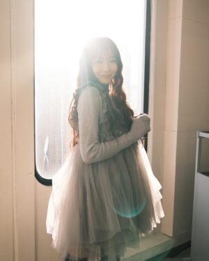 Sumire Yoshida Instagram - 𝗛𝗮𝗽𝗽𝘆 𝗡𝗲𝘄 𝗬𝗲𝗮𝗿🎍🥂❤️

皆様今年もよろしくお願いいたします( .◠‿◠. )
どうか健やかに♡

最高の１年になりますように🪄︎︎◝✩

あいにゃんのカメラでゆかるんが撮ってくれたお写真でございます(ᐡ o̴̶̷̤ ﻌ o̴̶̷̤ ᐡ)🪄︎︎◝📸🩷

#happynewyear  #2025 #あけましておめでとうございます  #newyear