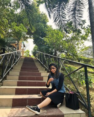 Surabhi Hande Instagram - 🫶🏻 #kaziranga 🦏 #junglesafari #love 
#hollydays #animallover
