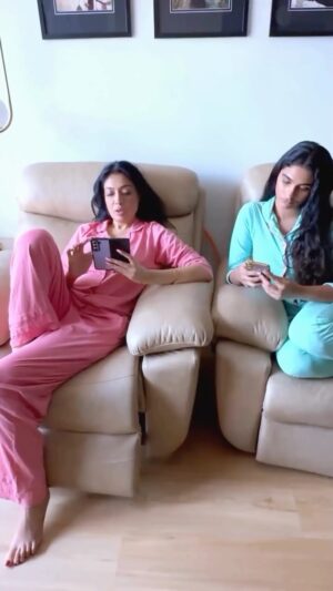 Surabhi Prabhu Instagram - Double the love, double the glow! 

This Valentine’s Day, we’re ditching the solo plans and saying YES to a glam bestie date at @Lakmesalon With their ‘Double the Love’ offer — Buy 1, Get 1 Free —we got the ultimate self-care session and walked out feeling FAB !!

( offer link in my bio ) 

Tag your bestie and let them know it’s time for a Galentine’s Day glow-up! 💖 #DoubleTheLove #GalentinesDay #LakmeSalon #BestieGlowUp

In frame -  @surabhiprabhu @uthara.sharath 

#surabhiprabhu #mumbai #mumbaikar #mumbaisalon #haircare #skincare #beautytips #beautyblogger #lakme #selfcare #selflove #2025 #valentine2025 

Valentine’s Day Galentine’s Day . You need to pamper yourself. Your skin needs look good hair needs to look groomed, flawless skin. Healthy skin, healthy hair. Salon Services. Hair spa. Hair treatment. Friendship . Friends and Parlour. Friends in Salon.  Bollywood style celebrity style.. hair products