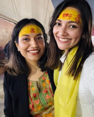 Susmita Chatterjee Instagram - Maha Kumbh 2025 🔱
With @tanichatt ❤️ 

#kumbh #kumbhmela #prayagraj #allahabad #sangam