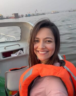 Susmita Chatterjee Instagram - Maha Kumbh 2025 🔱
With @tanichatt ❤️
#kumbh #kumbhmela #prayagraj #allahabad #sangam