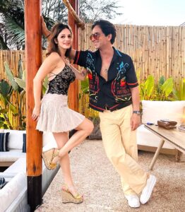 Actress Sussanne Khan HD Photos and Wallpapers August 2023