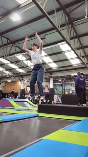 Suzi Ruffell Instagram - Is 39 too old to start trampolining?
@bryony_page