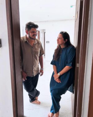 Swanandi Tikekar Instagram - 🏡…

#blessed #grateful #anandi 
#swananditikekar #ashishkulkarni