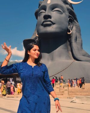 Swasika Instagram - Shiva is everything and everyone; he is the Universe itself 🙏 

Costume : @atmasignature 
Pic : @premtheactor 
.
.
.
.
.
#shivatemple #adiyogi #ishafoundation #love