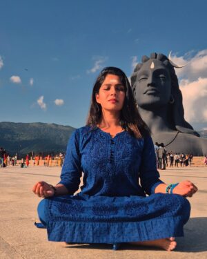 Swasika Instagram - Shiva is everything and everyone; he is the Universe itself 🙏 

Costume : @atmasignature 
Pic : @premtheactor 
.
.
.
.
.
#shivatemple #adiyogi #ishafoundation #love