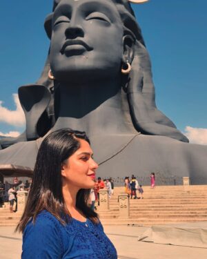 Swasika Instagram - Shiva is everything and everyone; he is the Universe itself 🙏 

Costume : @atmasignature 
Pic : @premtheactor 
.
.
.
.
.
#shivatemple #adiyogi #ishafoundation #love