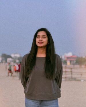 Swathi Konde Instagram - “The morning breeze has secrets to tell you. Don’t go back to sleep.”🍁