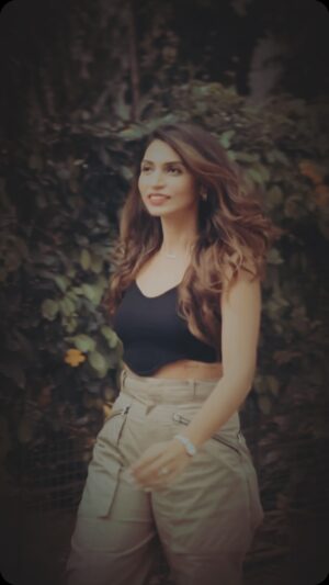 Swati Gandhi Instagram - Mood 🤎

[myswatitude, swati gandhi, bangalore fashion blogger, bangalore lifestyle blogger, lifestyle influencer, bangalore, Indian blogger, laila majnu]