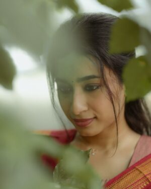 Swetha Venugopal Instagram - En chakkareeee! 🤍

Shot by @sathyaphotography3