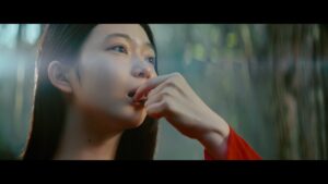 Tamaki Shiratori Instagram - ⁡
⁡
新しいお知らせです🍫✨
⁡
「明治ホールディング株式会社」の企業 CM が解禁されました！
皆さんに届いて欲しいメッセージが詰まっています。
ぜひチェックしてみてください🌳
⁡
#明治ホールディングス
#meiji
#カカオ
#Ghana
#白鳥玉季