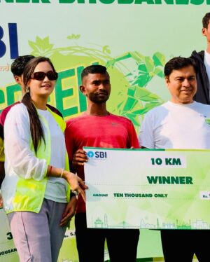 Tamanna Vyas Instagram - Attending SBI’s Green Marathon Event in collaboration with Radio Mirchi & 91.9 Sidharth FM ✨🤘🏃‍♀️🏃‍♂️

#sidharthfm #radiomirchi #tamanna #tamannavyas #sidharthagrawal #marathon #greenmarathon
