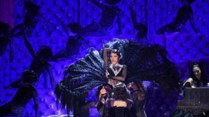 Tanisha Scott Instagram - When I tell you this experience really solidified the strength of my team!!! Knowing this was a huge moment for our girl @iamcardib the pressure. was. on. But we challenged each other to move beyond our comfort zone. To reach a higher level. To share in this moment together. @iamcardib thank you for trusting me wholeheartedly as your creative director. & thank you to every soul that dug so deep to pull this together with me!!
-
Creative Director / Movement @tanishascott
Creative Producer @ngalaxy 
Choreographer @solundy 
Dance Coordinator @latricemichele 
Pianist @misschloeflower 
Donation of Piano @liberace_found 
Dancer Costumes @dbleudazzled 
Dancer Stylist Designer @harlemhottie 
Pianist Stylist @brookelyn_styles
Pianist Hair @larryjarahsims 
Incredible set design @tamlynrae @suetebbutt 
Lighting Designer @bryanbarancik 
Production Coordinator @cjbriglia @illi.bee 
Production @hielsbergmatt 
Lead Dancer Makeup @jolisarena 
Dancer Hair Stylist @pamwiggy @bthomas_hair 
Dancer Nails @michellesaundersjames